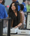 11500_Preppie_Demi_Lovato_at_LAX_Airport_917_122_224lo.jpg