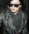 52127_Preppie_-_Demi_Lovato_leaving_her_hotel_in_London_-_Jan__29_2010_2144_122_487lo.jpg