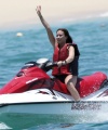 75999_Preppie_Demi_Lovato_on_the_beach_in_Mexico_7_122_68lo.jpg
