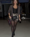 90614_Preppie_Demi_Lovato_arribing_into_LAX_Airport_4_122_113lo.jpg