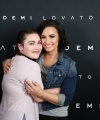 Demi_Lovato_28229-57.jpg