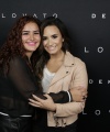 Demi_Lovato_28429-181.jpg