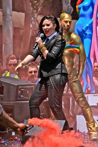 Demi_Lovato_84-1-0.jpg