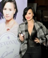 Demi_Lovato_03-20.jpg