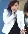 Demi_Lovato_107-0.jpg