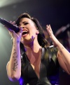 Demi_Lovato_22-24.jpg