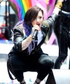 Demi_Lovato_62-0-0.jpg