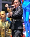 Demi_Lovato_82-1-0.jpg