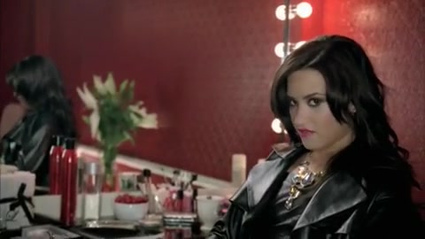 Demi_Lovato_-_Here_We_Go_Again_-_Music_Video_28HQ29_060.jpg