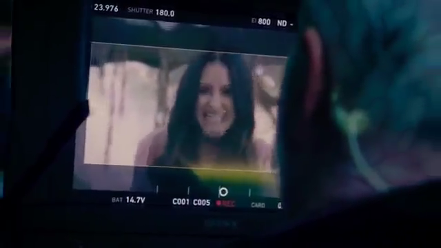 Demi_Lovato_-_Tell_Me_You_Love_Me_28_Behind_The_Scenes_29_mp42592.png
