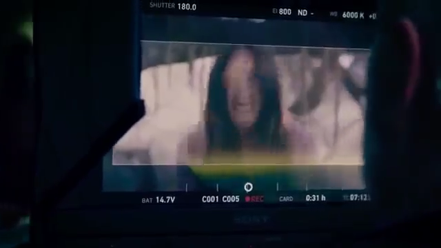 Demi_Lovato_-_Tell_Me_You_Love_Me_28_Behind_The_Scenes_29_mp42624.png