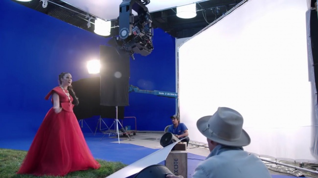 Behind_the_Scenes_of_Demi_Lovato_and_DJ_Khaled__I_Believe__video_for_A_WRINKLE_IN_TIME_mp41087.jpg