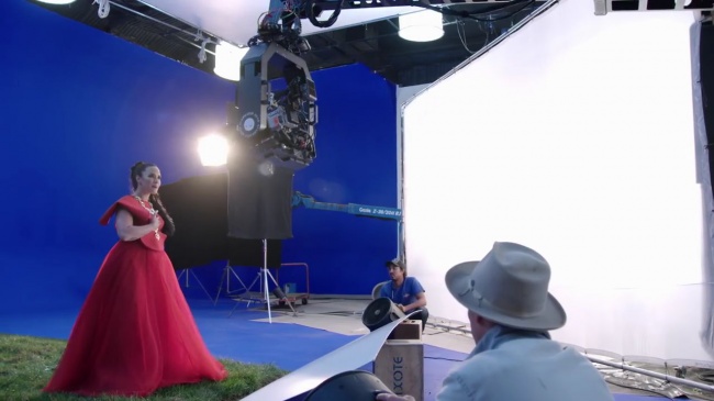 Behind_the_Scenes_of_Demi_Lovato_and_DJ_Khaled__I_Believe__video_for_A_WRINKLE_IN_TIME_mp41119.jpg