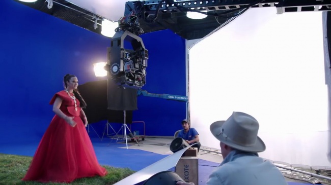 Behind_the_Scenes_of_Demi_Lovato_and_DJ_Khaled__I_Believe__video_for_A_WRINKLE_IN_TIME_mp41183.jpg
