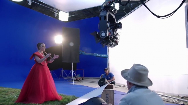 Behind_the_Scenes_of_Demi_Lovato_and_DJ_Khaled__I_Believe__video_for_A_WRINKLE_IN_TIME_mp41336.jpg