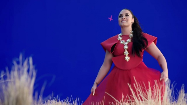 Behind_the_Scenes_of_Demi_Lovato_and_DJ_Khaled__I_Believe__video_for_A_WRINKLE_IN_TIME_mp41599.jpg