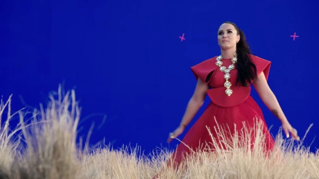 Behind_the_Scenes_of_Demi_Lovato_and_DJ_Khaled__I_Believe__video_for_A_WRINKLE_IN_TIME_mp41695.jpg