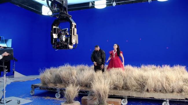 Behind_the_Scenes_of_Demi_Lovato_and_DJ_Khaled__I_Believe__video_for_A_WRINKLE_IN_TIME_mp41727.jpg