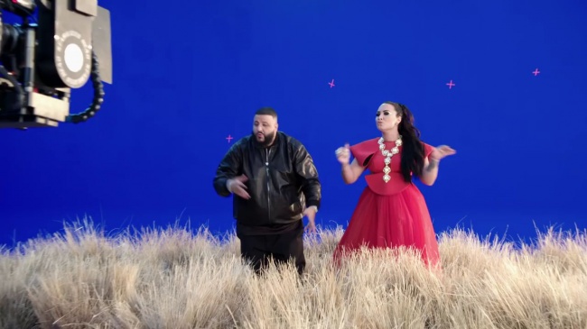 Behind_the_Scenes_of_Demi_Lovato_and_DJ_Khaled__I_Believe__video_for_A_WRINKLE_IN_TIME_mp41791.jpg