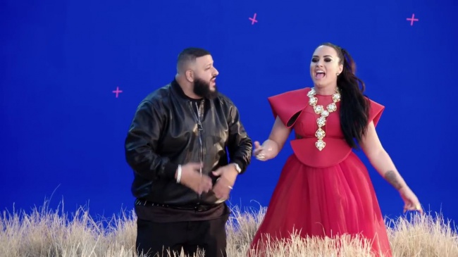 Behind_the_Scenes_of_Demi_Lovato_and_DJ_Khaled__I_Believe__video_for_A_WRINKLE_IN_TIME_mp41848.jpg