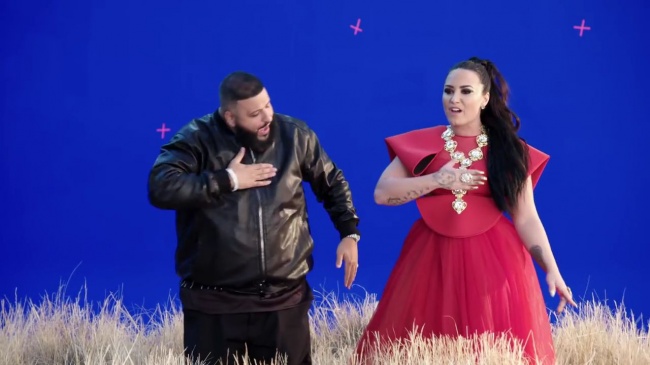 Behind_the_Scenes_of_Demi_Lovato_and_DJ_Khaled__I_Believe__video_for_A_WRINKLE_IN_TIME_mp41855.jpg