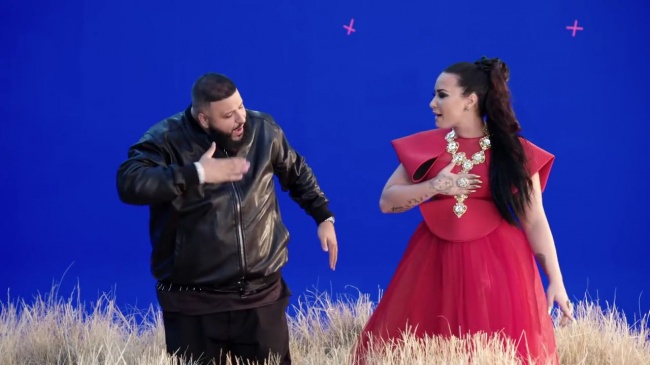 Behind_the_Scenes_of_Demi_Lovato_and_DJ_Khaled__I_Believe__video_for_A_WRINKLE_IN_TIME_mp41872.jpg