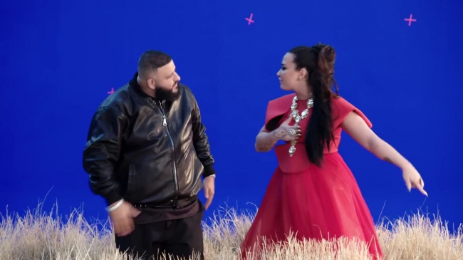 Behind_the_Scenes_of_Demi_Lovato_and_DJ_Khaled__I_Believe__video_for_A_WRINKLE_IN_TIME_mp41887.jpg