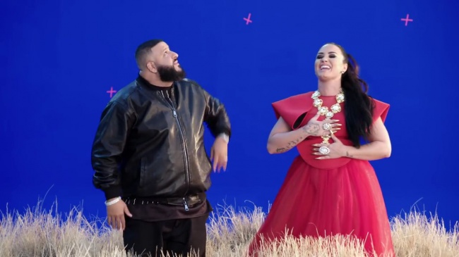 Behind_the_Scenes_of_Demi_Lovato_and_DJ_Khaled__I_Believe__video_for_A_WRINKLE_IN_TIME_mp41943.jpg