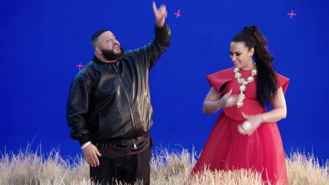 Behind_the_Scenes_of_Demi_Lovato_and_DJ_Khaled__I_Believe__video_for_A_WRINKLE_IN_TIME_mp41951.jpg