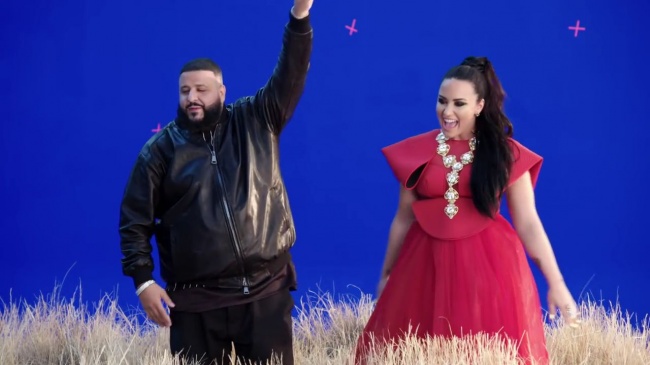 Behind_the_Scenes_of_Demi_Lovato_and_DJ_Khaled__I_Believe__video_for_A_WRINKLE_IN_TIME_mp41968.jpg