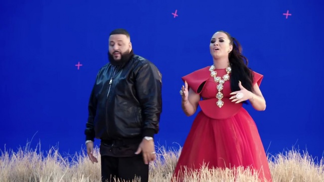 Behind_the_Scenes_of_Demi_Lovato_and_DJ_Khaled__I_Believe__video_for_A_WRINKLE_IN_TIME_mp42111.jpg