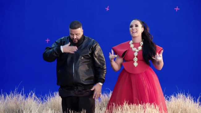Behind_the_Scenes_of_Demi_Lovato_and_DJ_Khaled__I_Believe__video_for_A_WRINKLE_IN_TIME_mp42160.jpg
