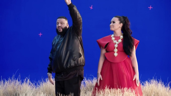 Behind_the_Scenes_of_Demi_Lovato_and_DJ_Khaled__I_Believe__video_for_A_WRINKLE_IN_TIME_mp42224.jpg