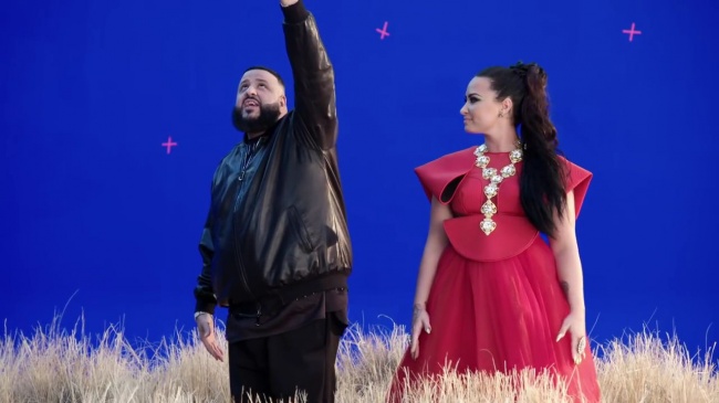 Behind_the_Scenes_of_Demi_Lovato_and_DJ_Khaled__I_Believe__video_for_A_WRINKLE_IN_TIME_mp42231.jpg