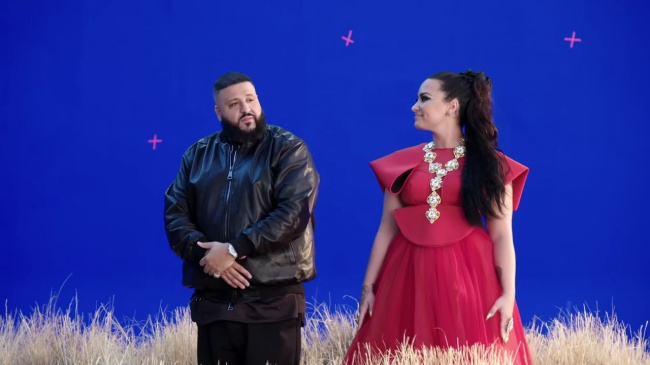 Behind_the_Scenes_of_Demi_Lovato_and_DJ_Khaled__I_Believe__video_for_A_WRINKLE_IN_TIME_mp42391.jpg