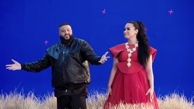 Behind_the_Scenes_of_Demi_Lovato_and_DJ_Khaled__I_Believe__video_for_A_WRINKLE_IN_TIME_mp42447.jpg