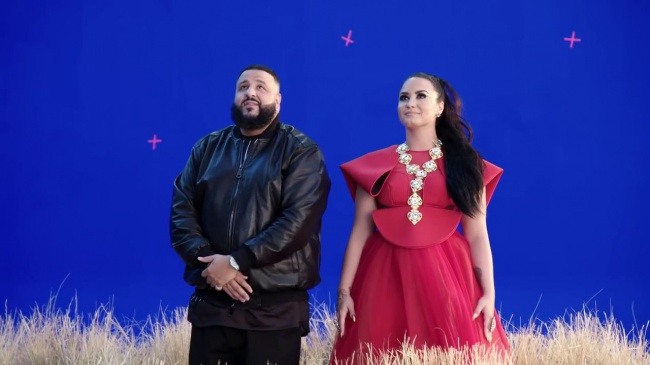 Behind_the_Scenes_of_Demi_Lovato_and_DJ_Khaled__I_Believe__video_for_A_WRINKLE_IN_TIME_mp42511.jpg