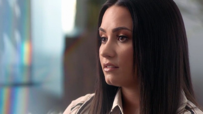 Demi_Lovato-_Simply_Complicated_-_Official_Documentary5Bvia_torchbrowser_com5D_mp429106.jpg