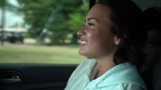 Demi_Lovato-_Simply_Complicated_-_Official_Documentary5Bvia_torchbrowser_com5D_mp448881.jpg