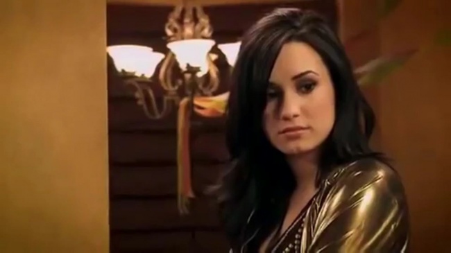Demi_Lovato-_Simply_Complicated_-_Official_Documentary5Bvia_torchbrowser_com5D_mp451672.jpg