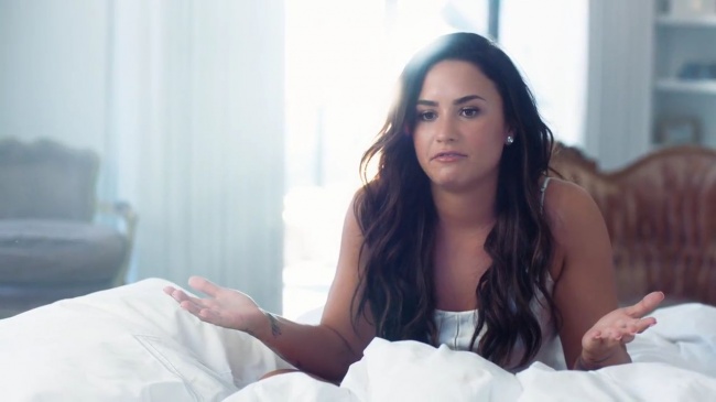 Demi_Lovato-_Simply_Complicated_-_Official_Documentary5Bvia_torchbrowser_com5D_mp480000.jpg