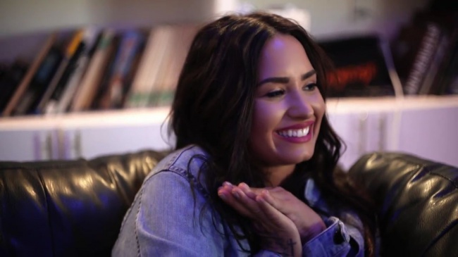 Demi_Lovato-_Simply_Complicated_-_Official_Documentary5Bvia_torchbrowser_com5D_mp491337.jpg