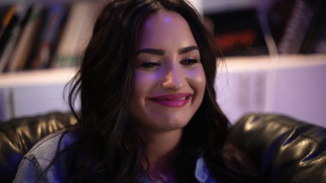Demi_Lovato-_Simply_Complicated_-_Official_Documentary5Bvia_torchbrowser_com5D_mp492136.jpg