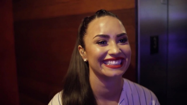 Demi_Lovato-_Simply_Complicated_-_Official_Documentary5Bvia_torchbrowser_com5D_mp498712.jpg