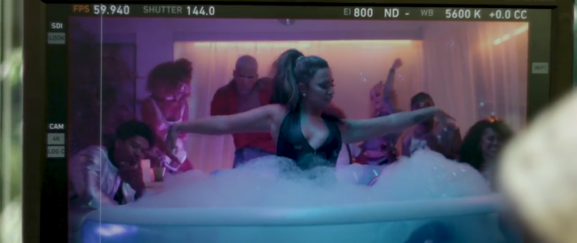 Demi_Lovato_-_-Sorry_Not_Sorry-_28Behind_The_Scenes295Bvia_torchbrowser_com5D_mp40400.png