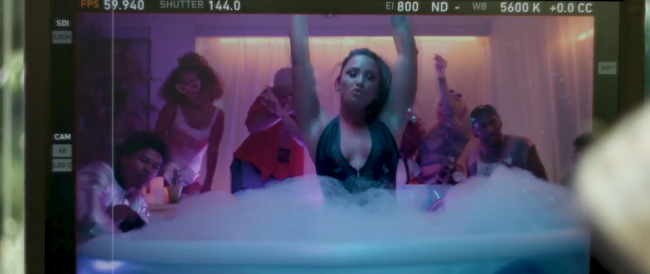 Demi_Lovato_-_-Sorry_Not_Sorry-_28Behind_The_Scenes295Bvia_torchbrowser_com5D_mp40417.png