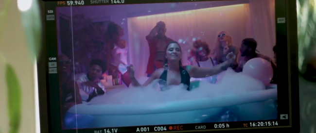 Demi_Lovato_-_-Sorry_Not_Sorry-_28Behind_The_Scenes295Bvia_torchbrowser_com5D_mp40593.png