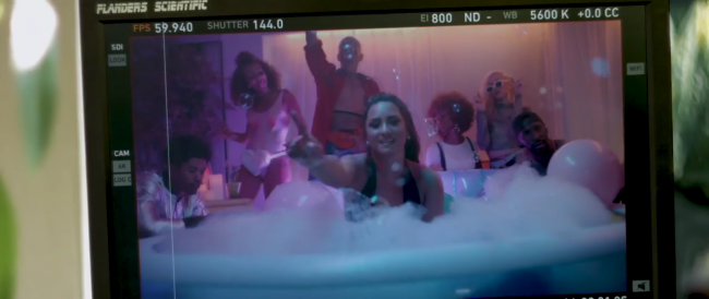 Demi_Lovato_-_-Sorry_Not_Sorry-_28Behind_The_Scenes295Bvia_torchbrowser_com5D_mp40646.png