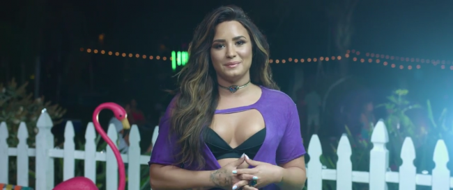Demi_Lovato_-_-Sorry_Not_Sorry-_28Behind_The_Scenes295Bvia_torchbrowser_com5D_mp41328.png