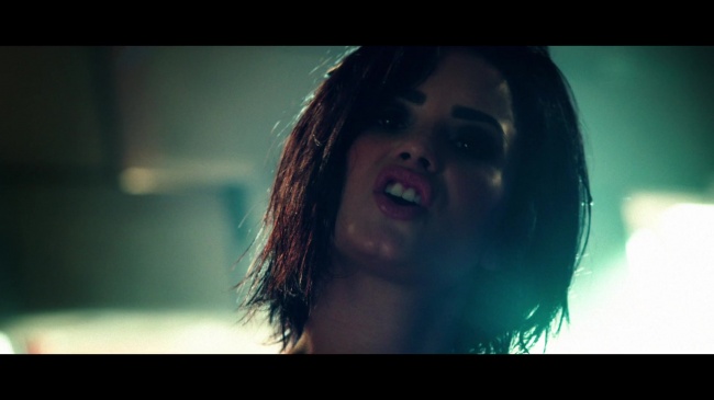 Demi_Lovato_-_Confident_084.jpg